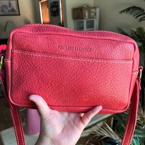 Portland Leather Camera Bag - Sugar